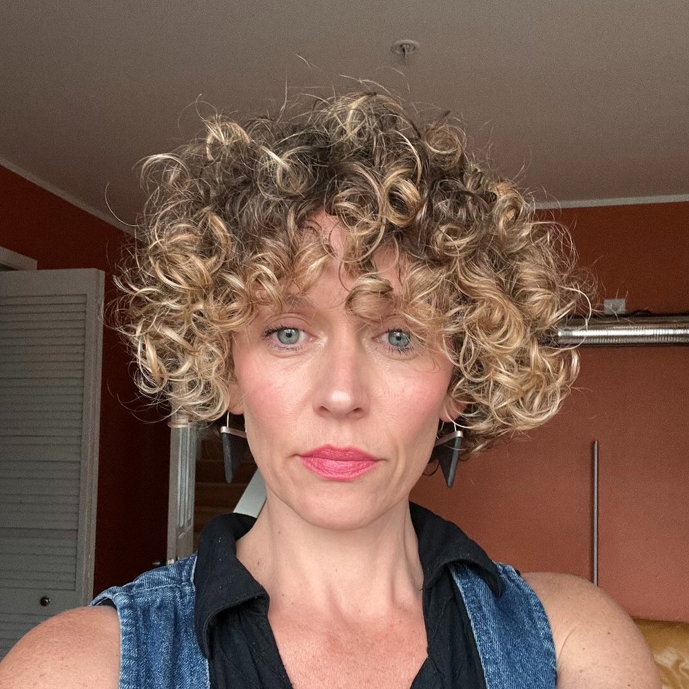 Meet your Posher, Loretta